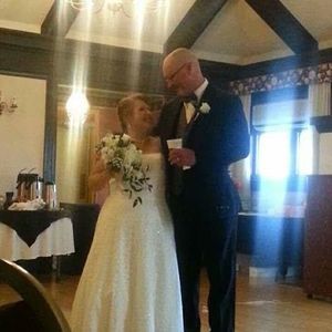 Meet your Posher, Alma